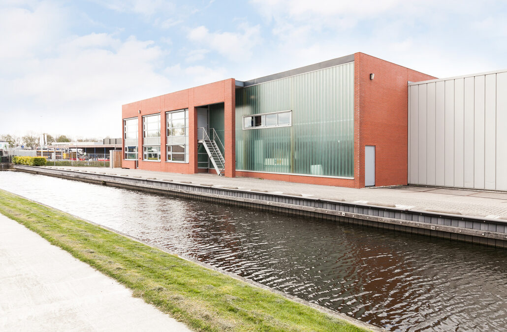 Project verbouwing bedrijfspand Gerritse Ampco naar techniek school Woerden.